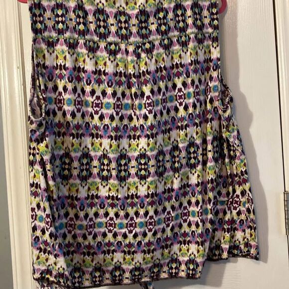 New Directions Weekend Sleeveless Multicolor Top Size 3X - Picture 2 of 3